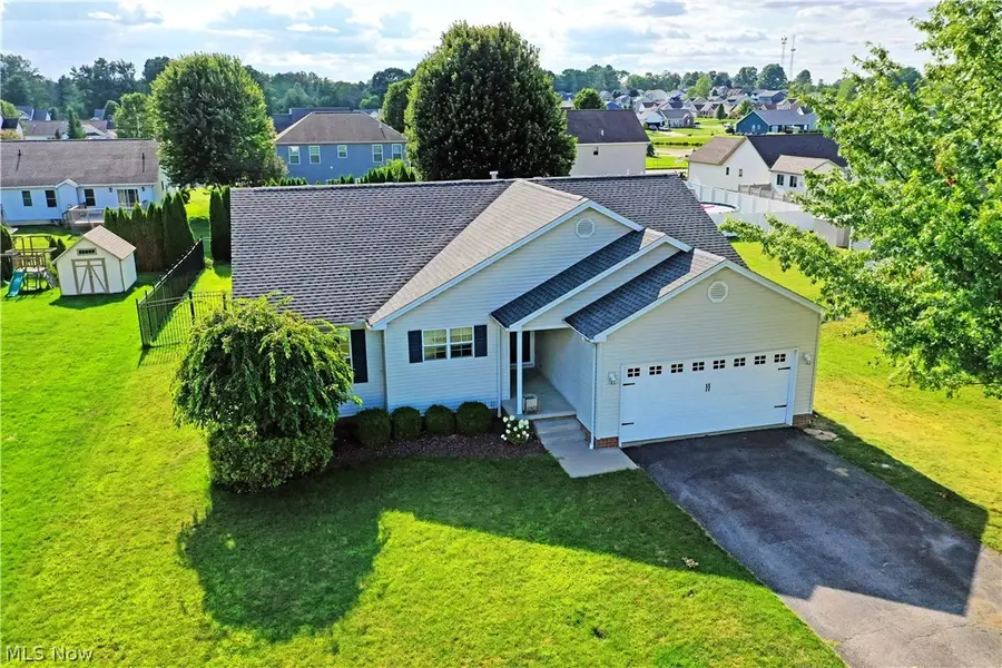 10420 Carrie Drive, New Middletown, OH 44442 - #2
