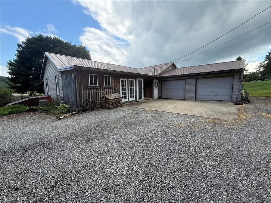 4061 Glenn Highway, Cambridge, OH 43725 - #2