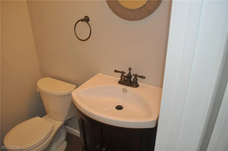 1193 Pinecrest Place, Willoughby, OH 44094 - #3