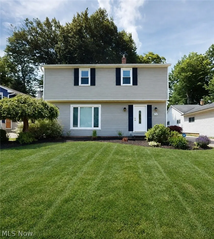 4792 Geraldine Road, Richmond Heights, OH 44143 - #2
