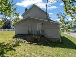 223 E Maple Street, Hartville, OH 44632 - #3