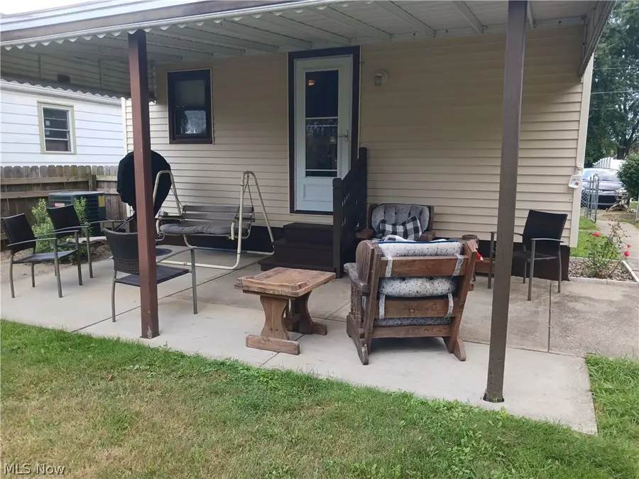 2429 22nd Ne Street, Canton, OH 44705 - #2