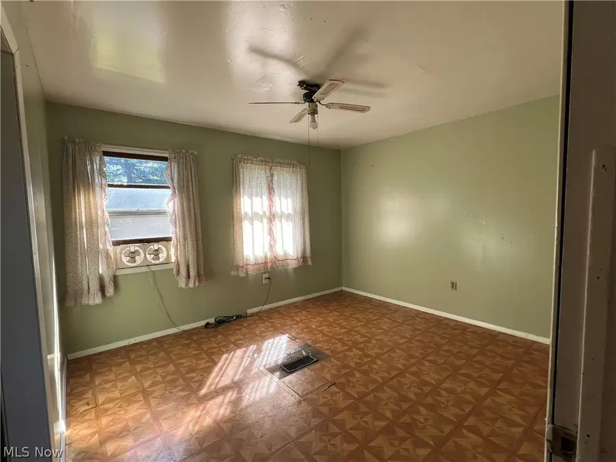 1081 Creek Road, Pierpont, OH 44082 - #3