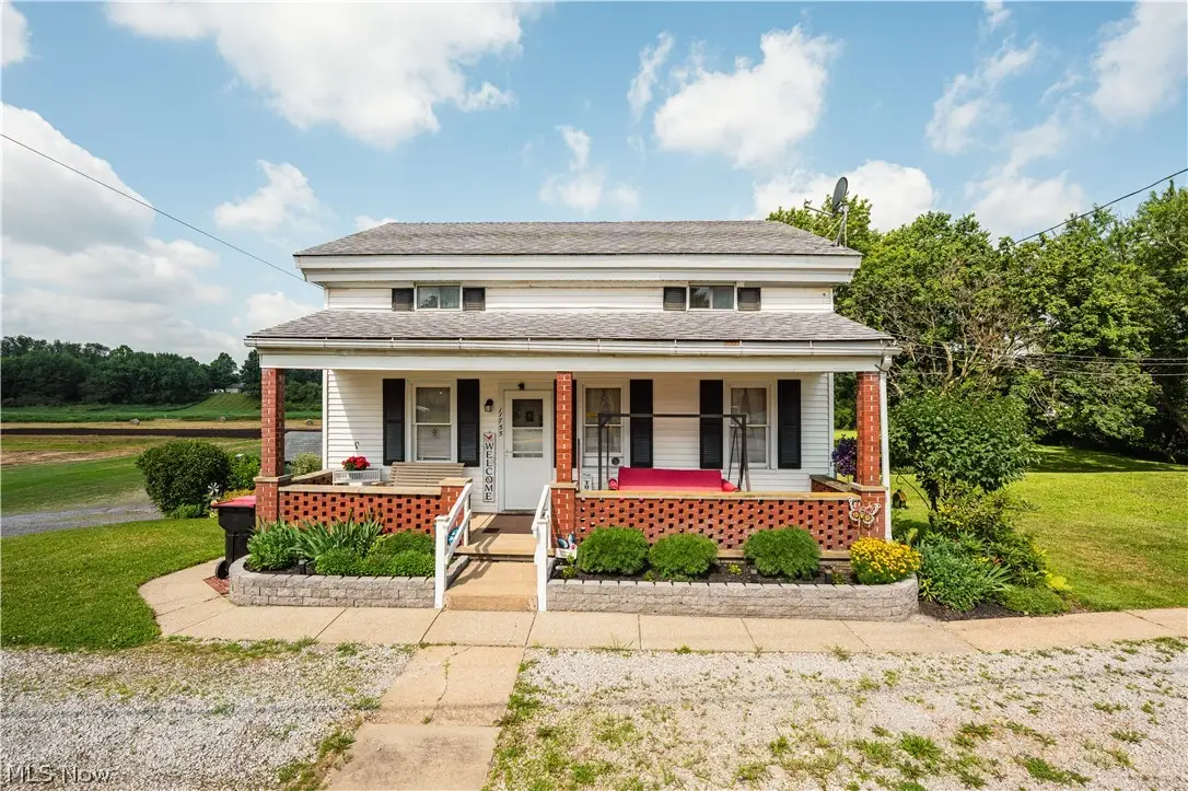 11755 Market Ave Nw, Uniontown, OH 44685 - #1