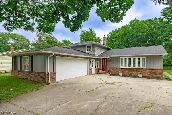 24656 Chardon Road, Richmond Heights, OH 44143