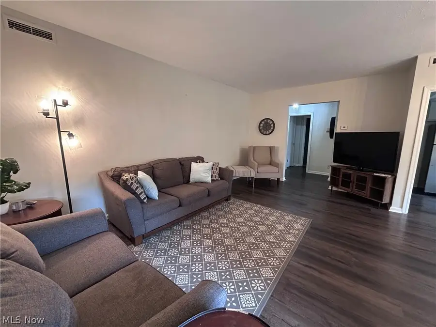 15925 Van Aken Boulevard, Shaker Heights, OH 44120 - #3