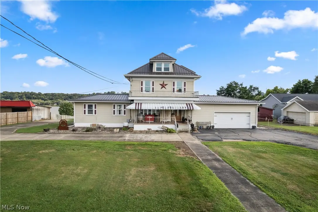 1811 Washington Boulevard, Belpre, OH 45714 - #1