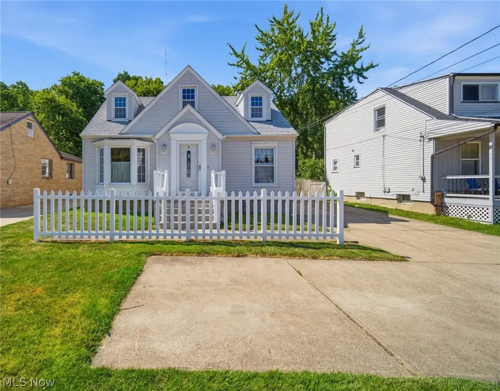 5003 W Ridgewood Drive, Parma, OH 44134 - #1