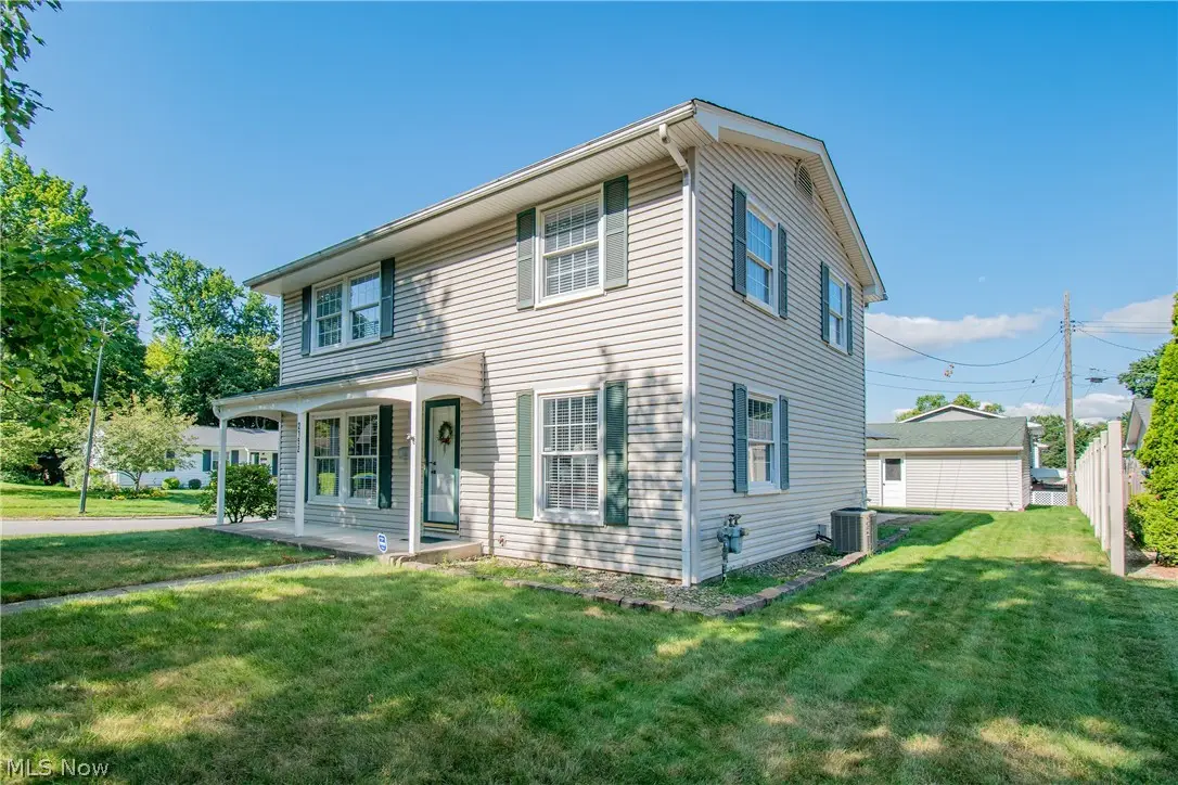2152 Hoch Drive, Cuyahoga Falls, OH 44221 - #1