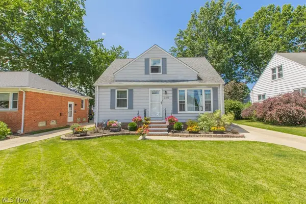 2322 Larchmont Drive, Wickliffe, OH 44092