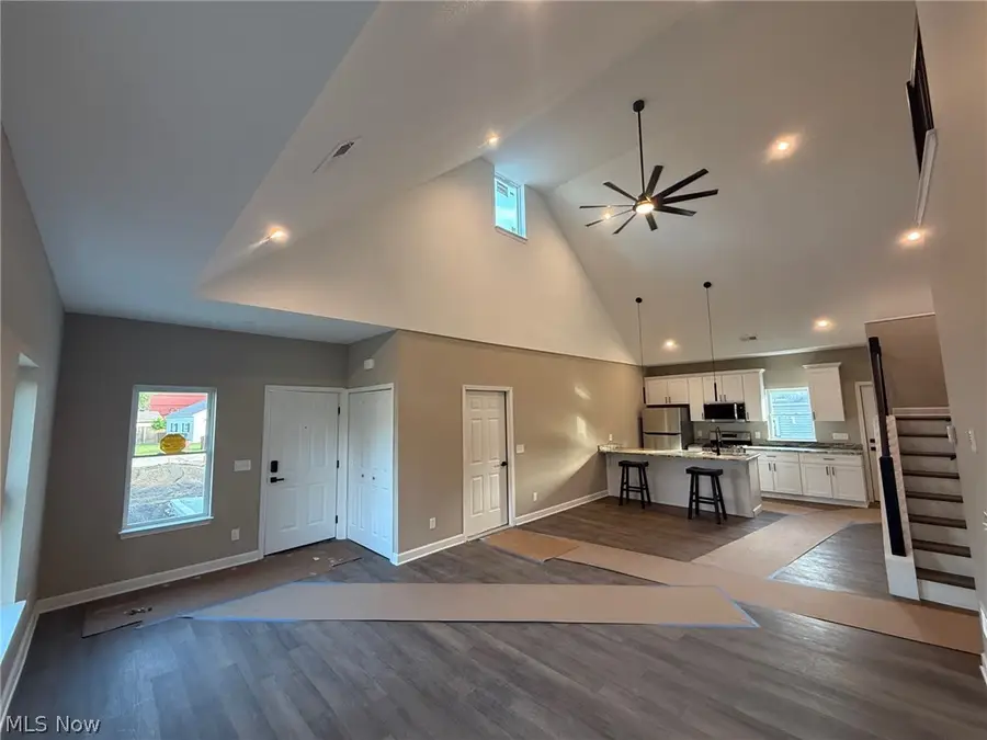 17204 Maple Heights Boulevard, Maple Heights, OH 44137 - #3
