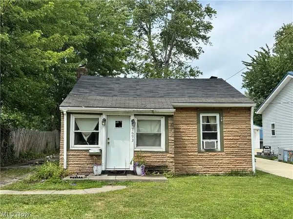 7693 Holly Drive, Mentor on the Lake, OH 44060