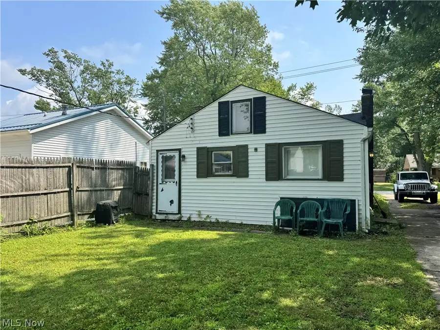 7693 Holly Drive, Mentor On The Lake, OH 44060 - #3
