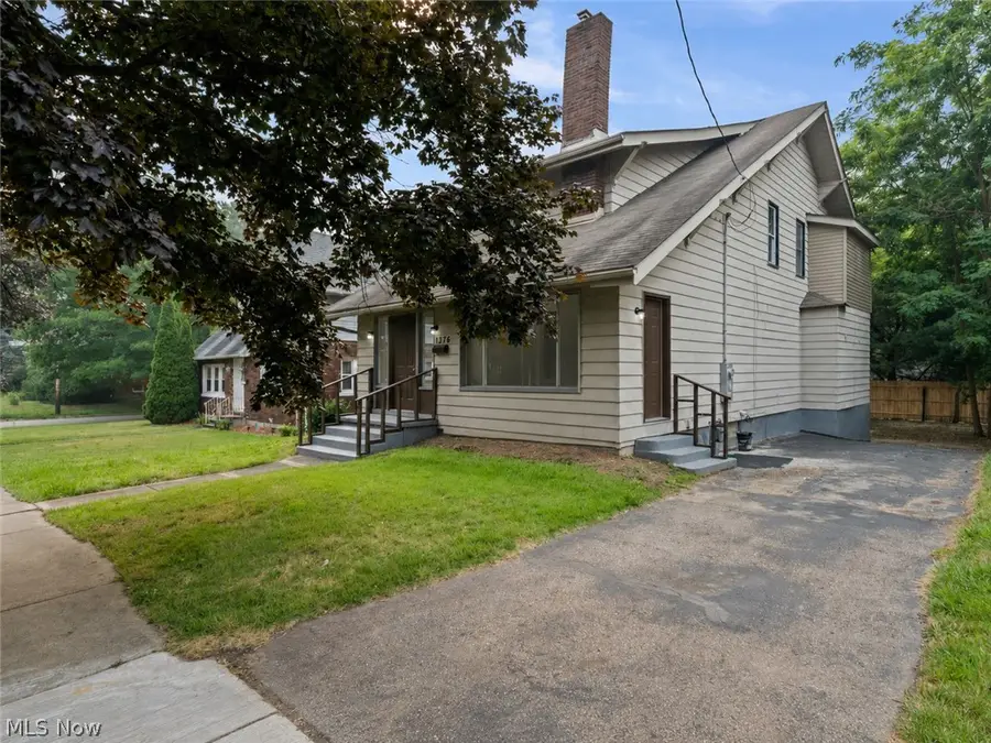1376 Goodyear Boulevard, Akron, OH 44305 - #3