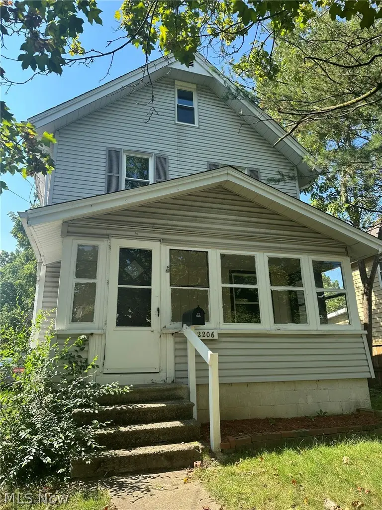 2206 25th Sw Street, Akron, OH 44314 - #1