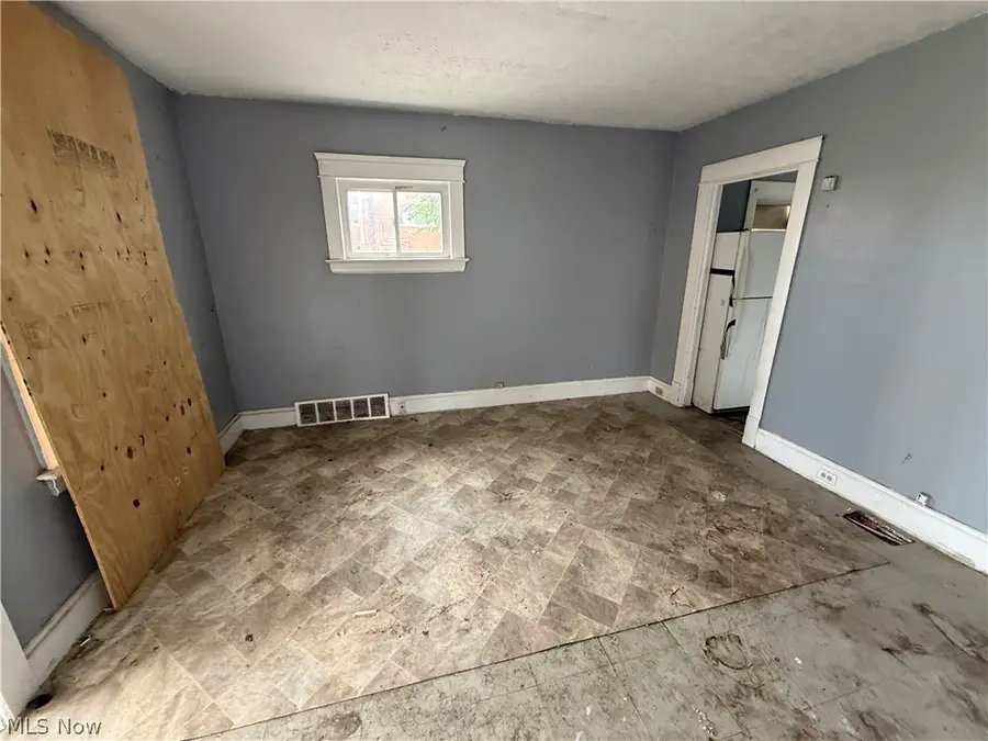 2771 E 118th Street, Cleveland, OH 44120 - #3