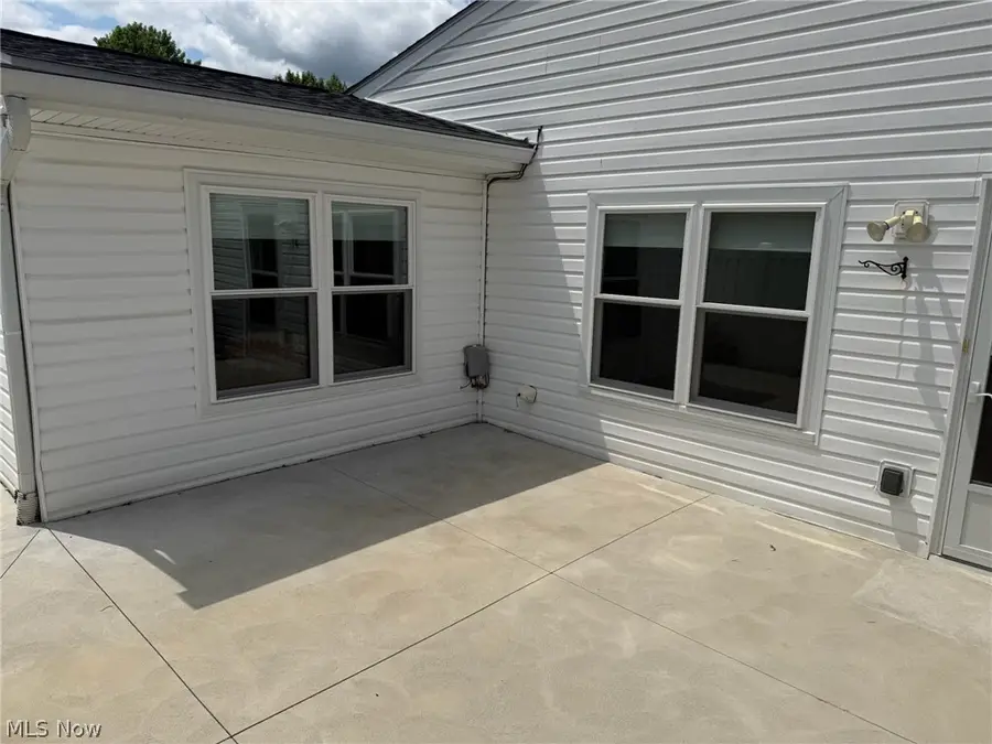 2143 Greenway Drive, Uniontown, OH 44685 - #3