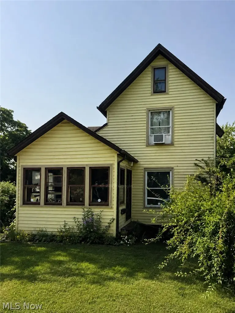 1906 Harvey Se Place, Canton, OH 44707 - #1