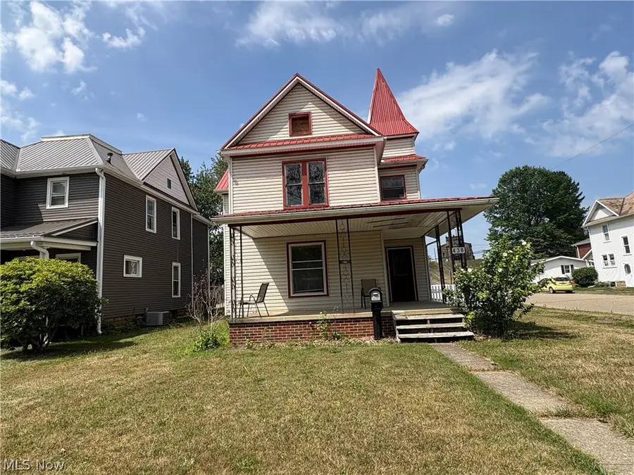 438 N Wooster Avenue, Strasburg, OH 44680 - #2