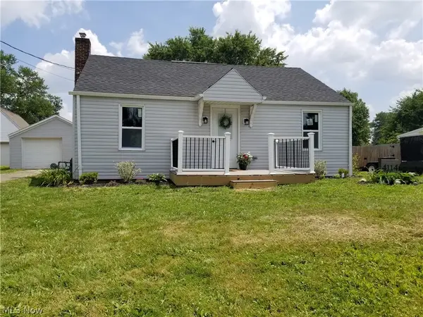 4114 Buchtel Ne Avenue, Louisville, OH 44641