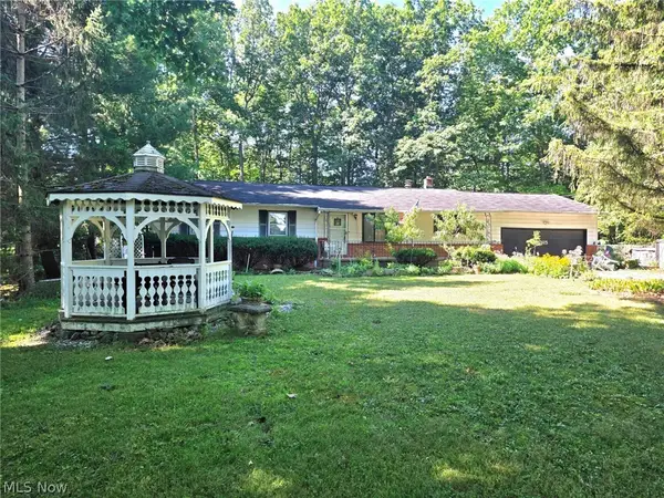 7415 Avon Lane, Chesterland, OH 44026