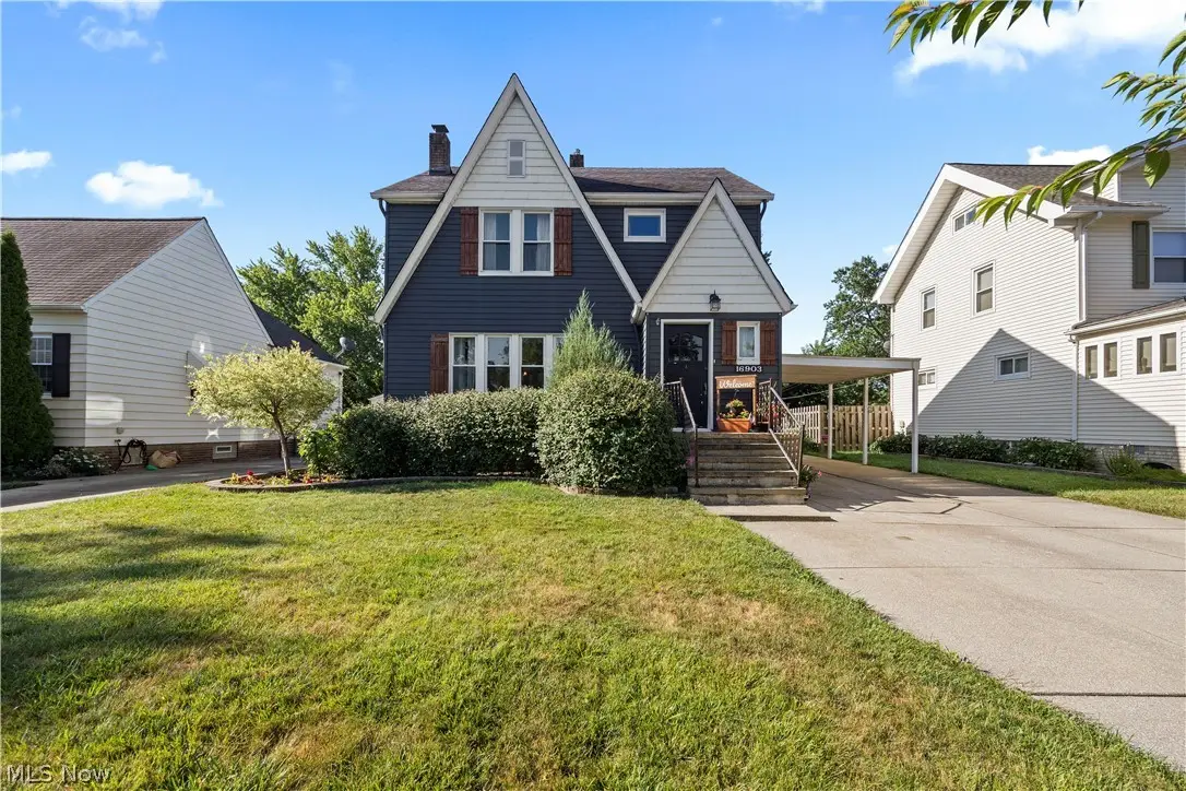 16903 Woodbury Avenue, Cleveland, OH 44135 - #1