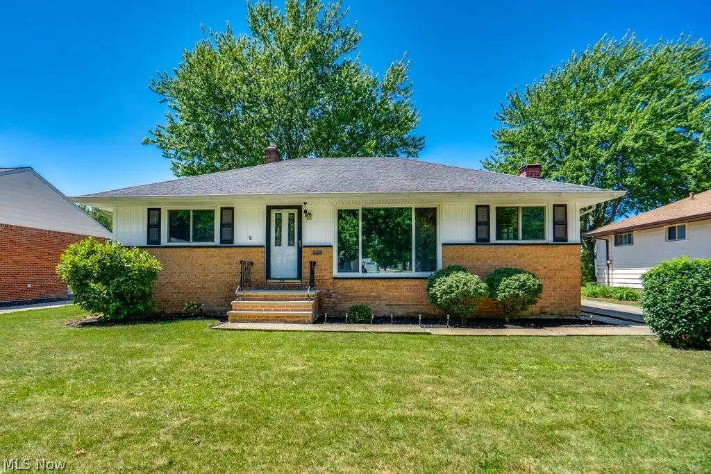 6982 Maplewood Road, Parma Heights, OH 44130 - #1