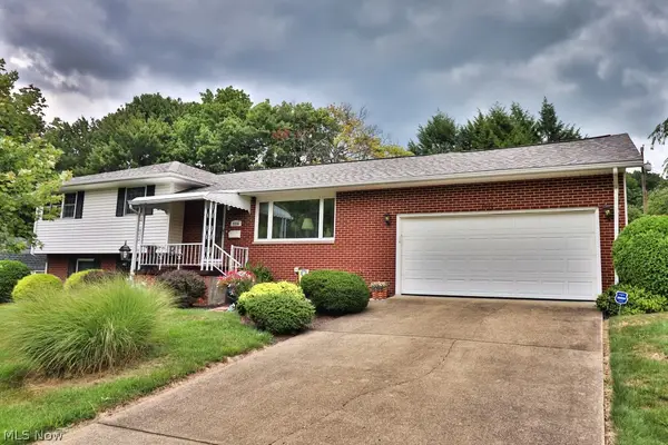 1836 Bayberry Lane, Coshocton, OH 43812