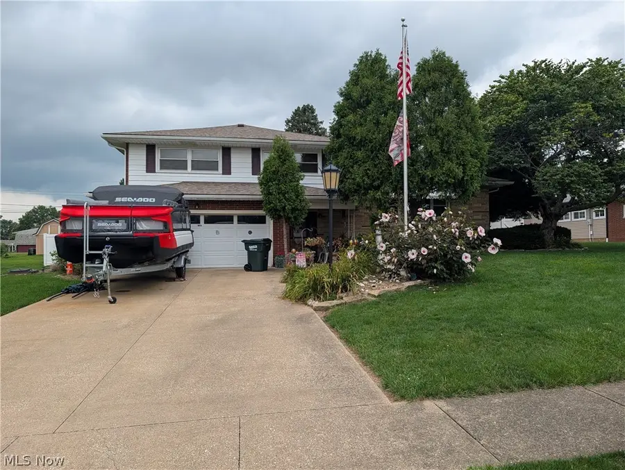 1409 Opal Street, Louisville, OH 44641 - #2