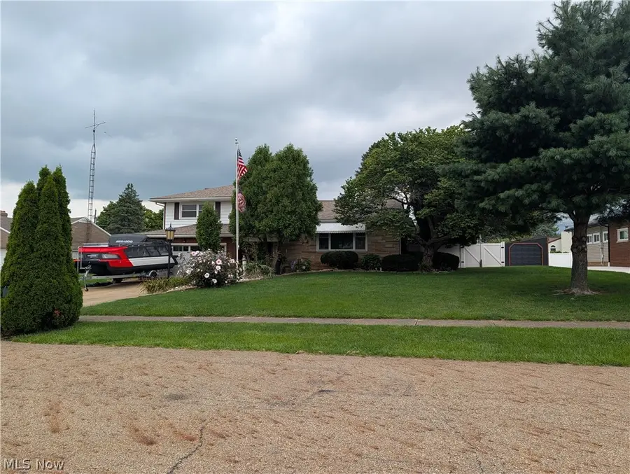 1409 Opal Street, Louisville, OH 44641 - #3