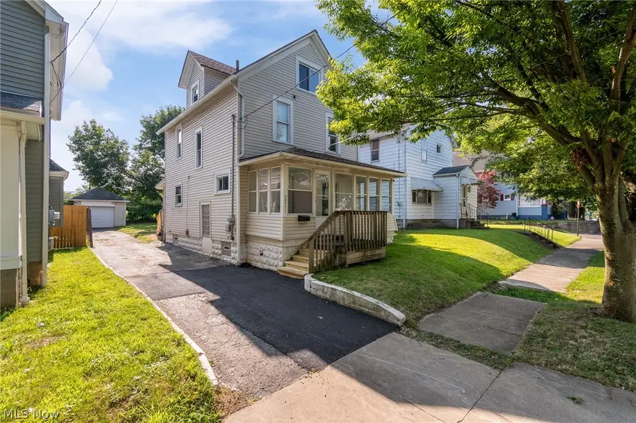 2247 18th Sw Street, Akron, OH 44314 - #2