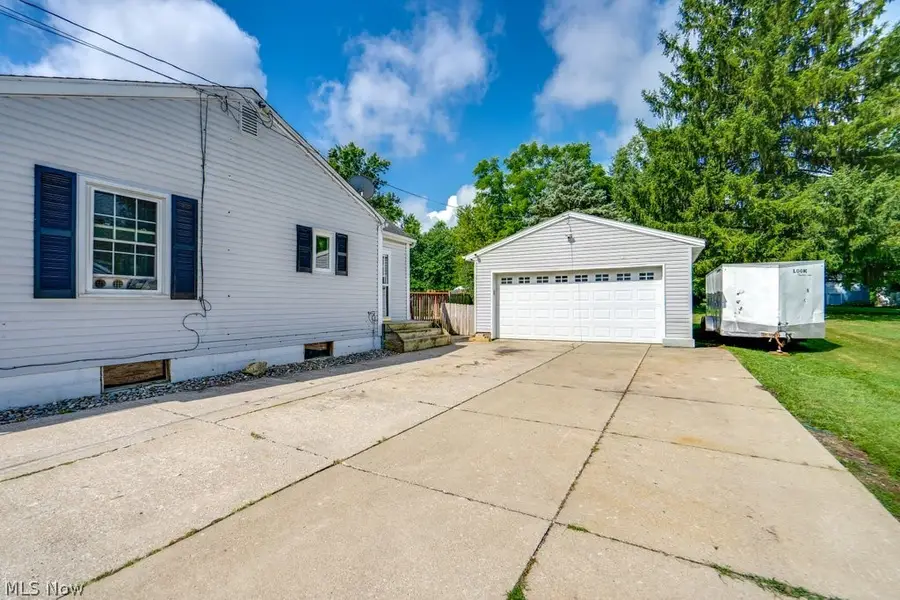 88 Taylor Road, Barberton, OH 44203 - #3