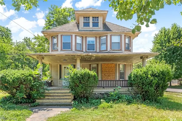 6302 Francis Avenue, Cleveland, OH 44127