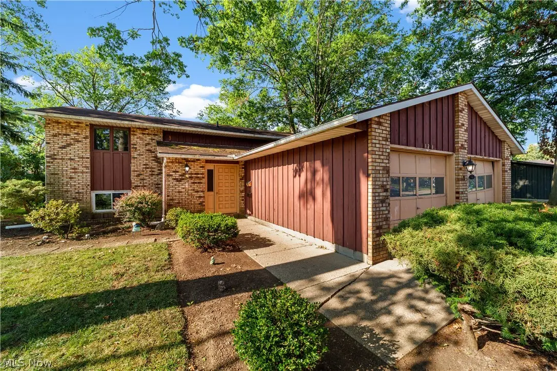 1423 Shaffer, Lorain, OH 44053 - #1