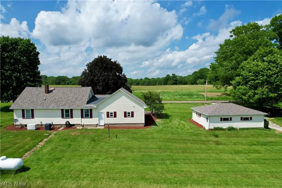 3278 Fresno Nw Road, Carrollton, OH 44615 - #3