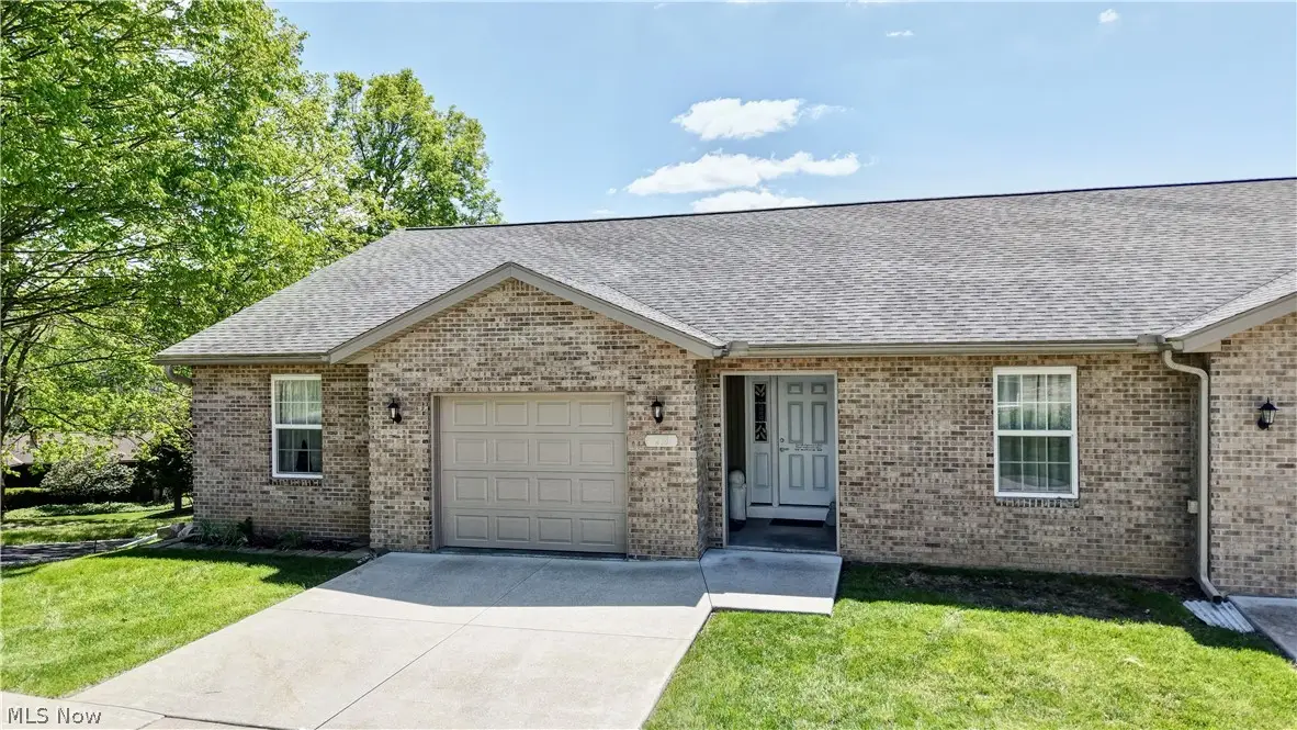 213 Knollton Drive, Millersburg, OH 44654 - #1