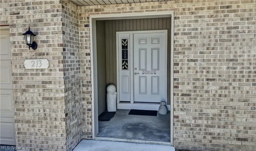 213 Knollton Drive, Millersburg, OH 44654 - #2