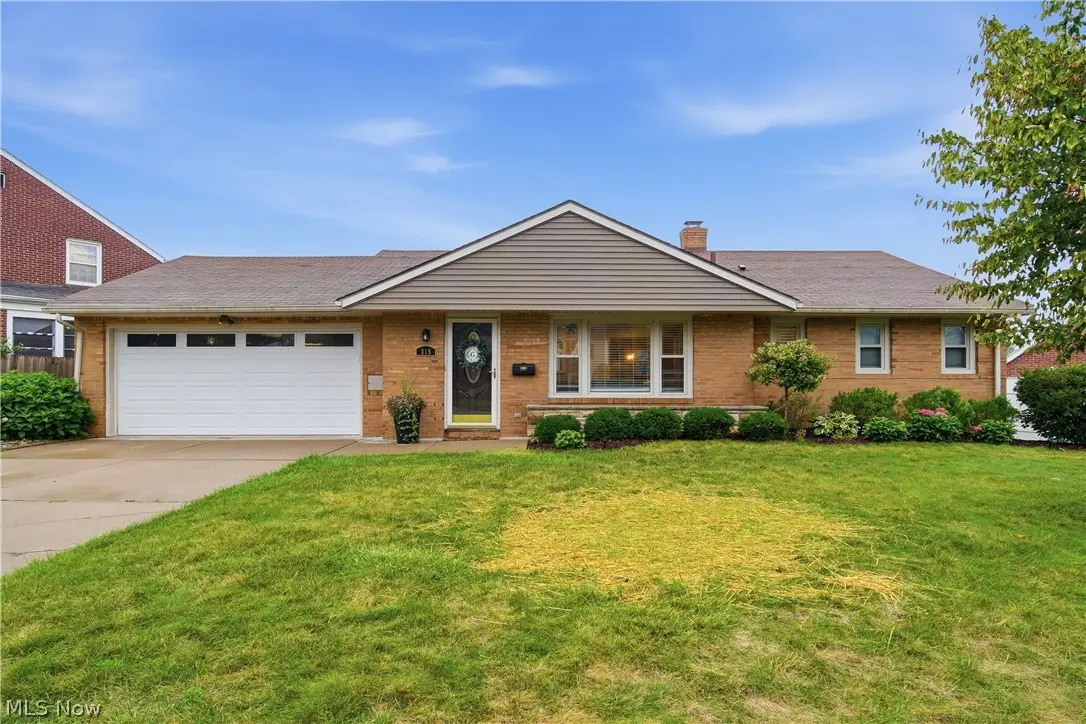 315 34th Nw Street, Canton, OH 44709 - #1