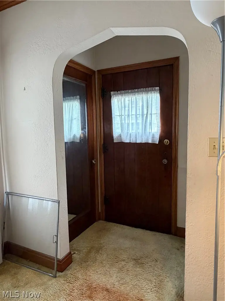 670 Kinsman Nw Street, Warren, OH 44483 - #2