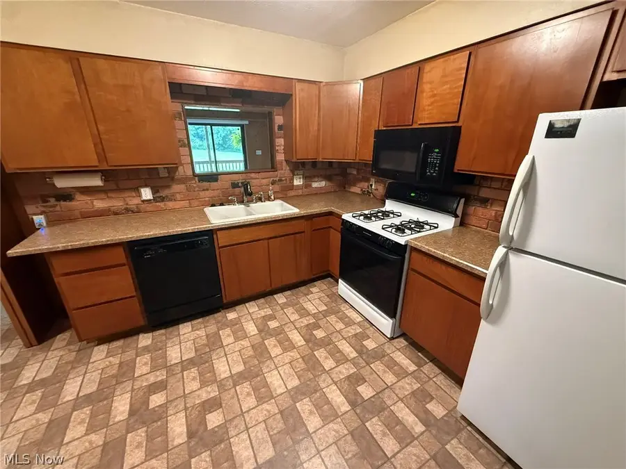 980 Killinger Road, Clinton, OH 44216 - #3