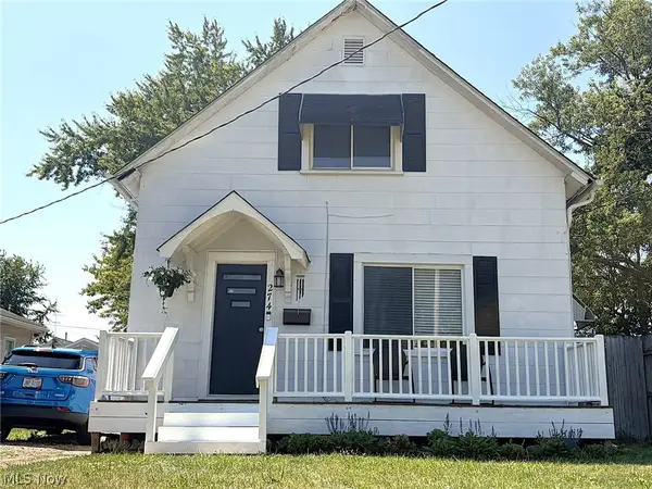 274 Bon Air Avenue, Elyria, OH 44035