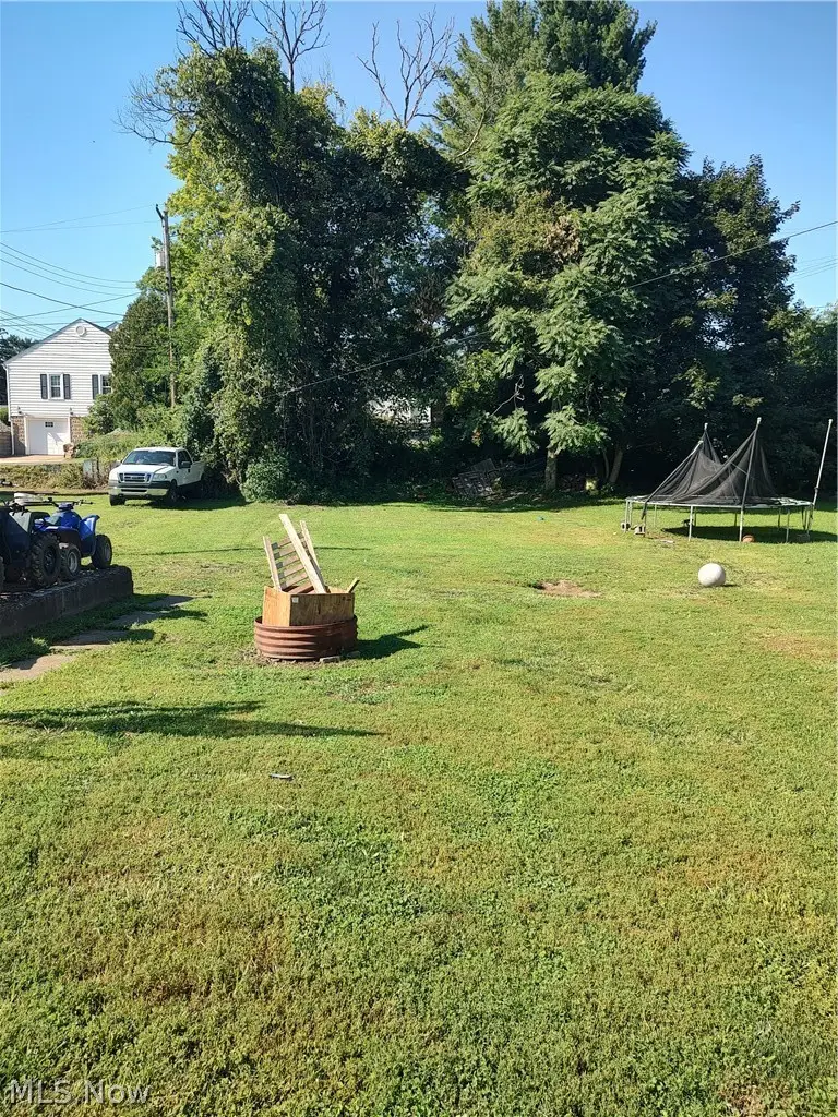 160 Neighbor Street, Newcomerstown, OH 43832 - #3