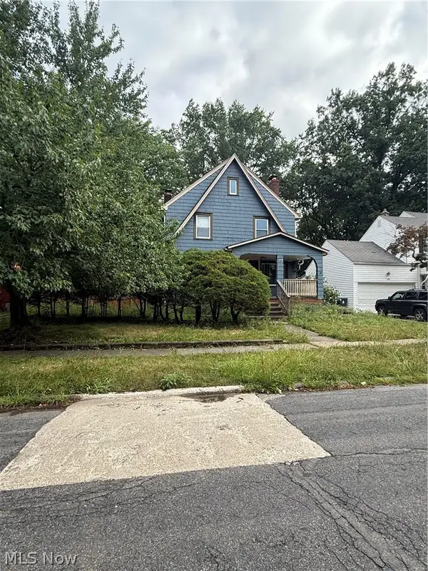 4009 Rosemond Road, Cleveland Heights, OH 44121
