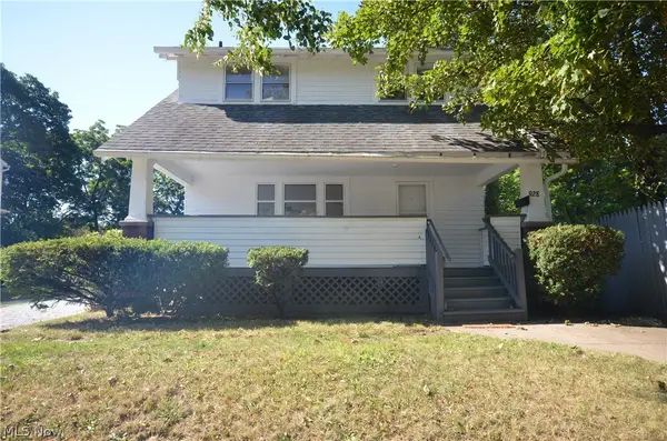 928 Delia Avenue, Akron, OH 44320