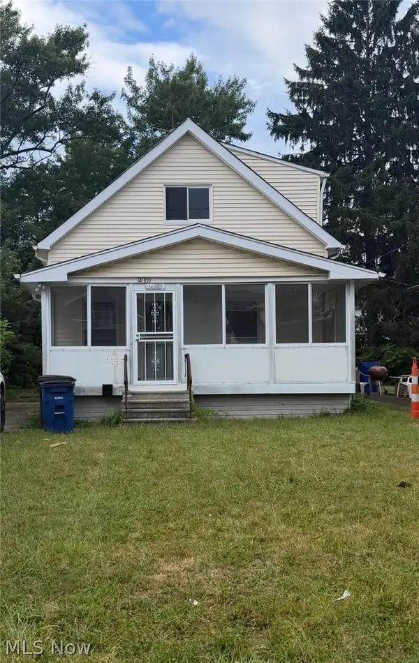 14309 Glendale Avenue, Cleveland, OH 44128