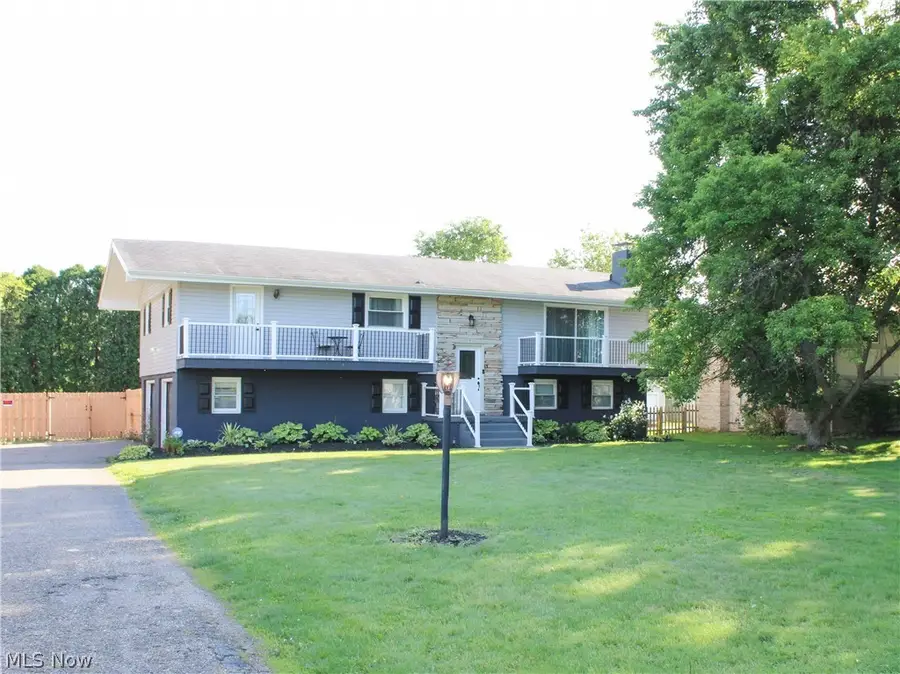 6727 Amsel Ne Avenue, Canton, OH 44721 - #3