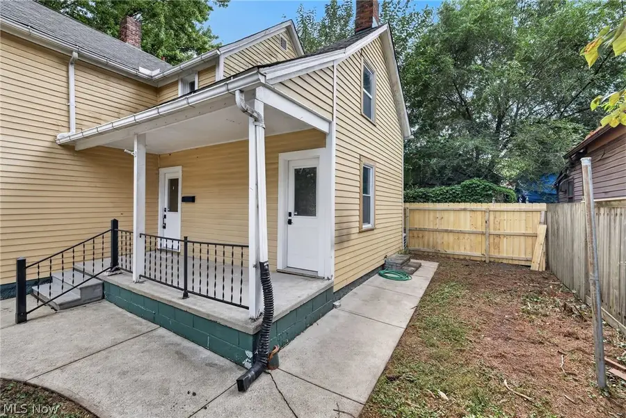 3925 Bridge Avenue, Cleveland, OH 44113 - #3