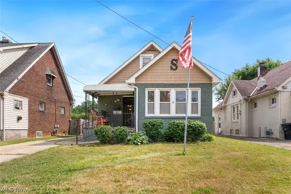 13613 Astor Avenue, Cleveland, OH 44135