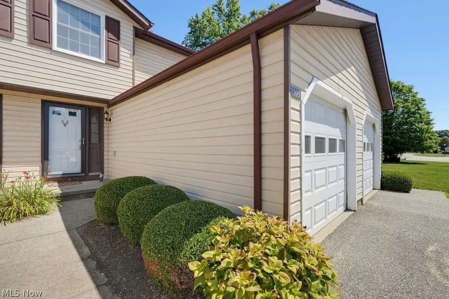 1905 Ridge Meadow Court, Twinsburg, OH 44087 - #2