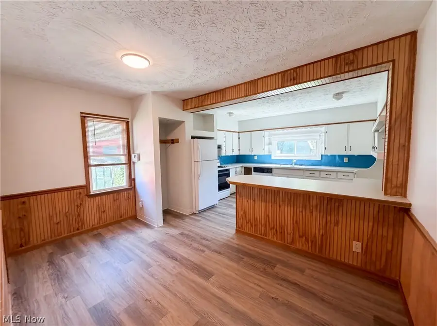 841 Chinook Avenue, Akron, OH 44305 - #2